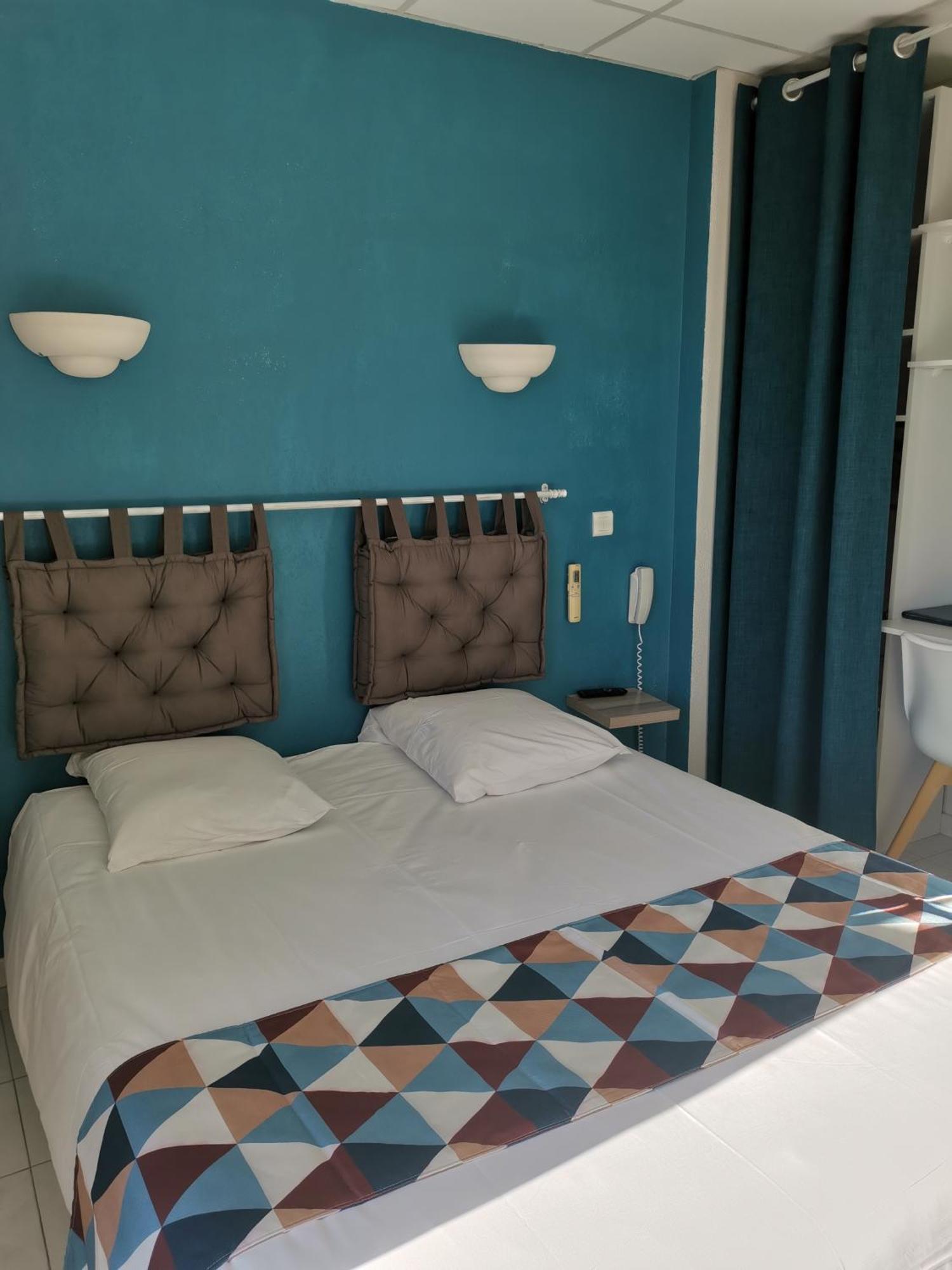 Carry Hotel ภายนอก รูปภาพ